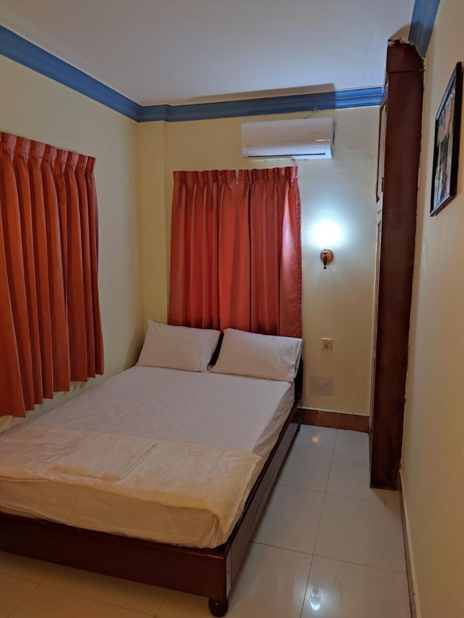 Galaxy Rs Hotel Phnom Penh Exterior foto